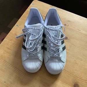 adidas Superstar Womens Size 7US